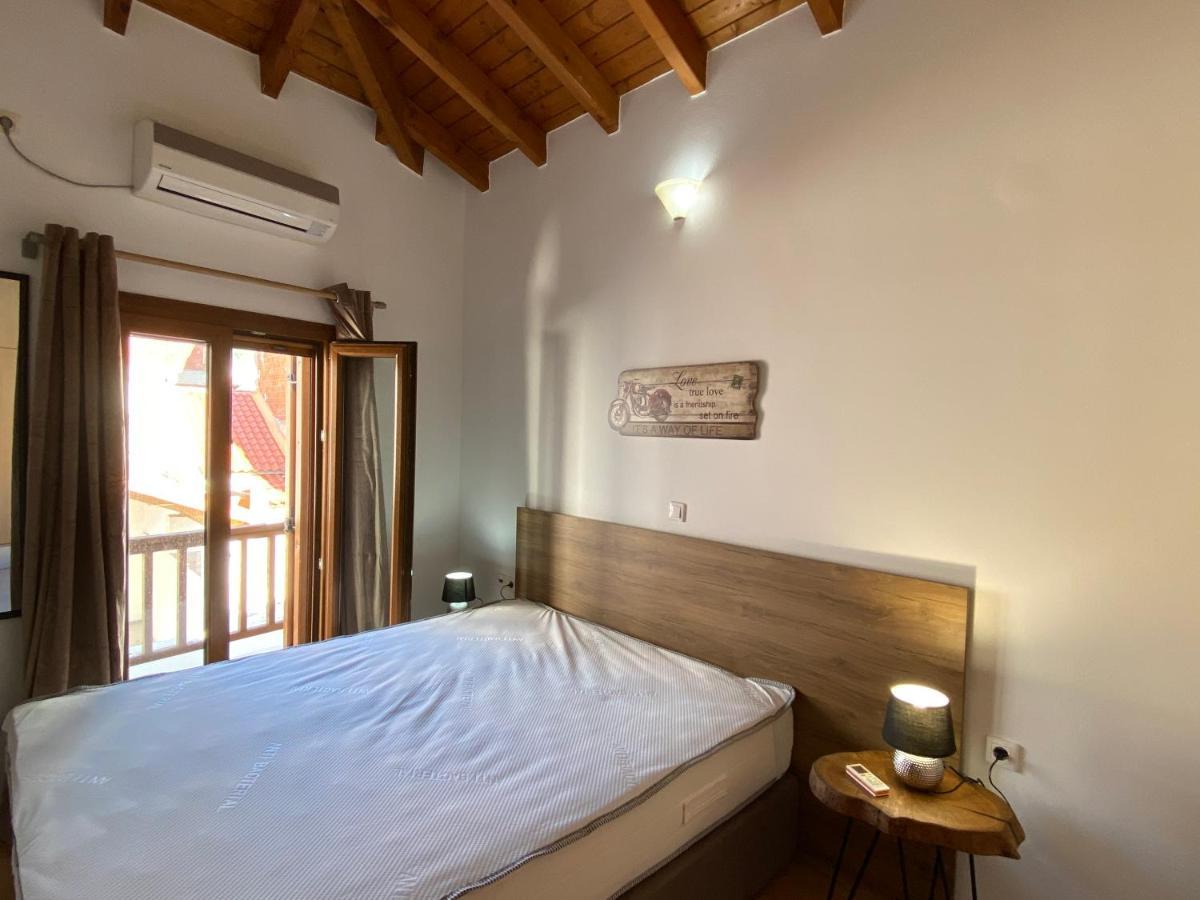 Romantic Maisonette In The Heart Of Pythagoreio Rh Door Exterior foto