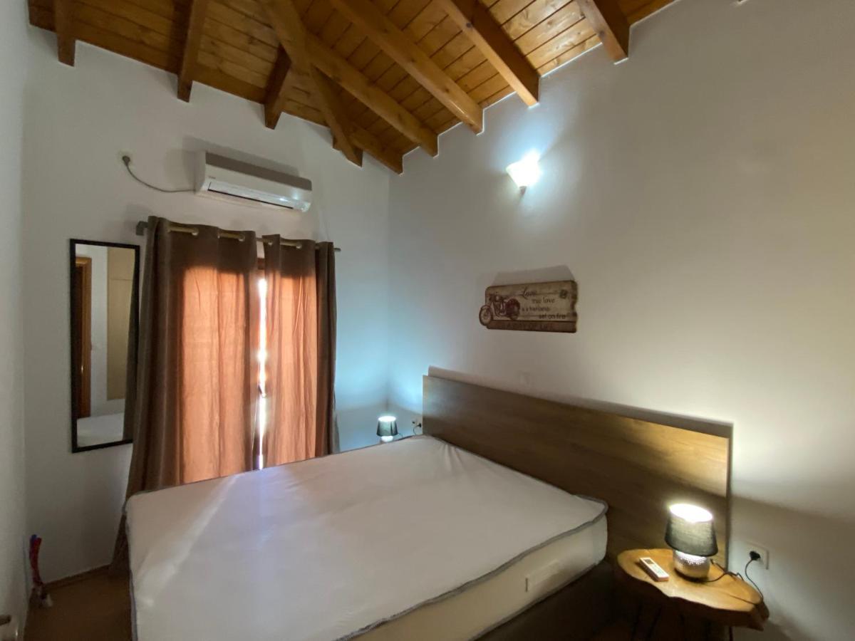 Romantic Maisonette In The Heart Of Pythagoreio Rh Door Exterior foto