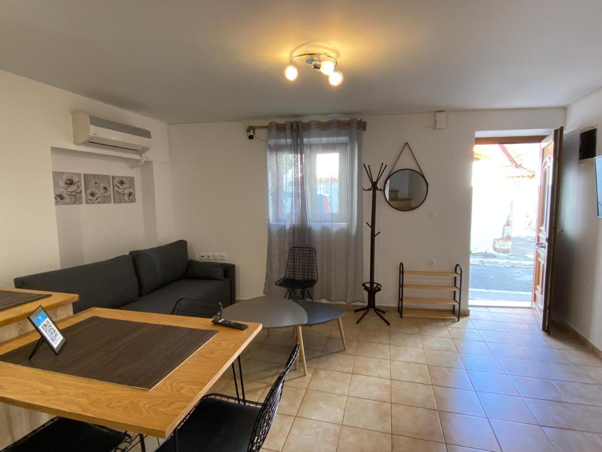 Romantic Maisonette In The Heart Of Pythagoreio Rh Door Exterior foto